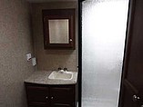 2015 Venture RV SportTrek Photo #17