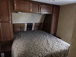 2015 Venture RV SportTrek Photo #20