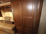 2015 Venture RV SportTrek Photo #22
