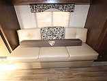 2015 Venture RV SportTrek Photo #30