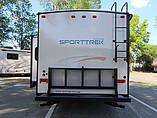 2015 Venture RV SportTrek Photo #6