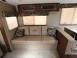 2015 Venture RV SportTrek Photo #18