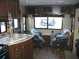 2015 Venture RV SportTrek Photo #13