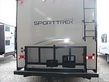 2015 Venture RV SportTrek Photo #4