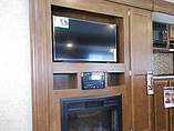 2014 Venture RV SportTrek Photo #28