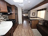 2015 Venture RV SportTrek Photo #8