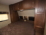 2015 Venture RV SportTrek Photo #11