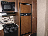2015 Venture RV SportTrek Photo #27