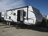 2015 Venture RV SportTrek Photo #4