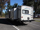 2015 Venture RV SportTrek Photo #8