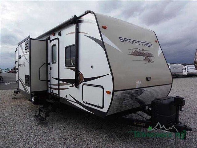 2015 Venture RV SportTrek Photo