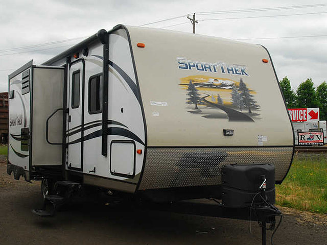 2015 Venture RV SportTrek Photo