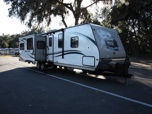 2015 Venture RV SportTrek Photo
