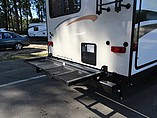 2015 Venture RV SportTrek Photo #11