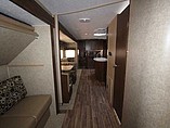 2015 Venture RV SportTrek Photo #14