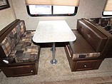 2015 Venture RV SportTrek Photo #26