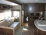 2015 Venture RV SportTrek Photo #16