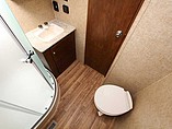 2015 Venture RV SportTrek Photo #15