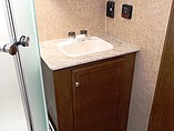 2015 Venture RV SportTrek Photo #17