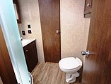 2015 Venture RV SportTrek Photo #16