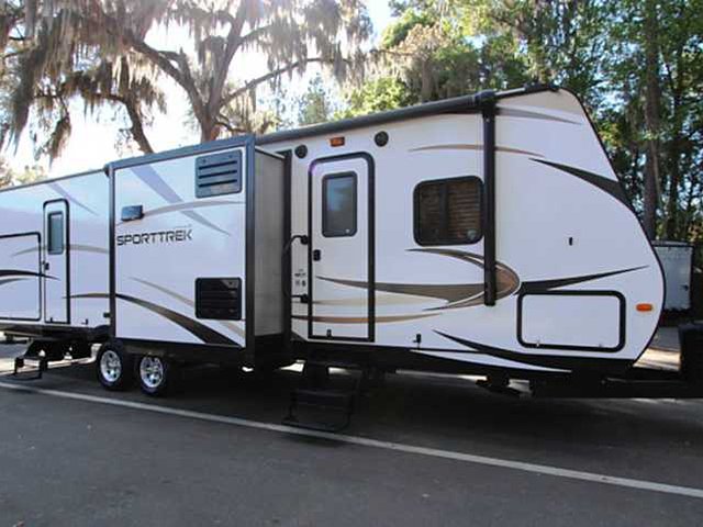 2015 Venture RV SportTrek Photo