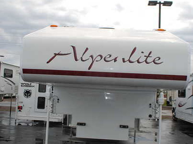 2009 Western RV Alpenlite Photo