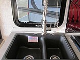 2016 Winnebago Photo #12