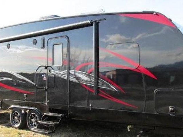 2016 Winnebago Photo