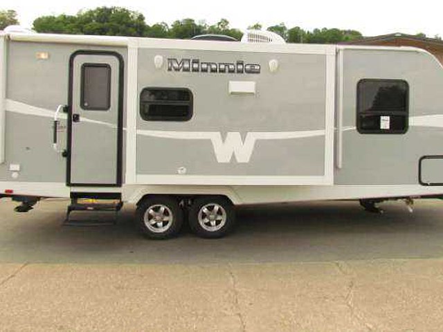 2016 Winnebago Winnebago Photo