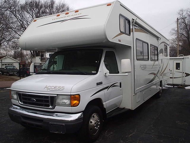 2008 Winnebago Access Photo