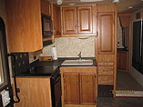 2011 Winnebago Access Premier Photo #12