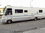 1995 Winnebago Adventurer Photo #2