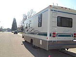 1996 Winnebago Adventurer Photo #3