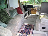 1999 Winnebago Adventurer Photo #3