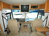 2002 Winnebago Adventurer Photo #4