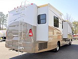 2005 Winnebago Adventurer Photo #6