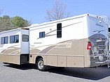 2005 Winnebago Adventurer Photo #7