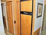 2005 Winnebago Adventurer Photo #15