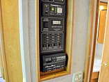2005 Winnebago Adventurer Photo #17