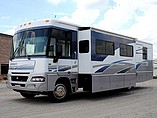 2005 Winnebago Adventurer Photo #6