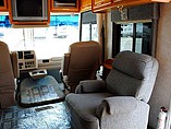 2005 Winnebago Adventurer Photo #17