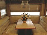 2006 Winnebago Adventurer Photo #11