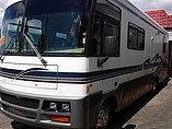 1999 Winnebago Adventurer Photo #7