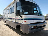 1997 Winnebago Adventurer Photo #2