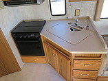 1997 Winnebago Adventurer Photo #11