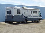 1997 Winnebago Adventurer Photo #15