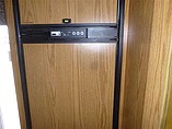 1997 Winnebago Adventurer Photo #29