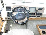 2003 Winnebago Adventurer Photo #8