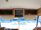 1995 Winnebago Adventurer Photo #2