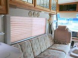 1995 Winnebago Adventurer Photo #9